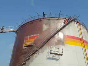 32.c996260f268778a3dfdc